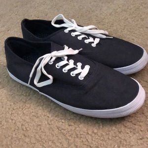 American Eagle shoes